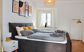 Penthouse - Zentral, Geraeumig, Kueche, Waschmaschine, Netflix